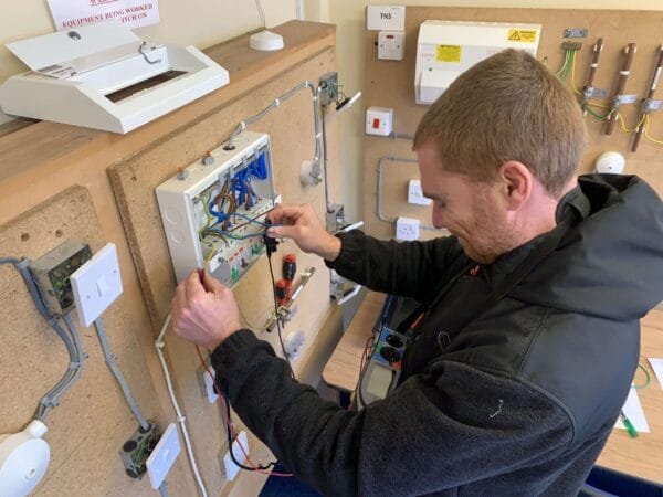 Electrical Domestic Installers Training Package 